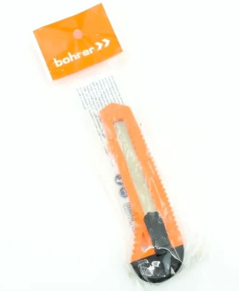 Нож 18 мм лезвие сталь SK4 Bohrer 43118001