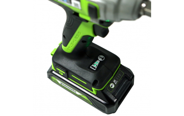 Гайковерт ударный аккумуляторный Greenworks GD24IW400 400Нм 24В