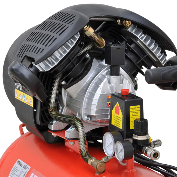 Воздушный компрессор BRADO AR50V (до 440 л/мин, 8 атм, 50 л, 230 В, 2.2 кВт)