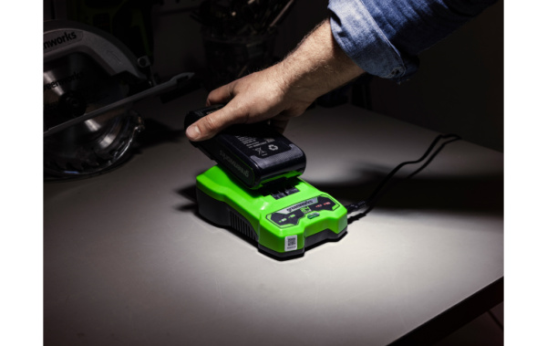 Батарея Аккумуляторная Greenworks G24B4, 24В, 4 А/ч Li-ion