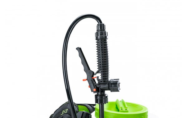 Опрыскиватель аккумуляторный садовый GW-BPS60 60В Greenworks