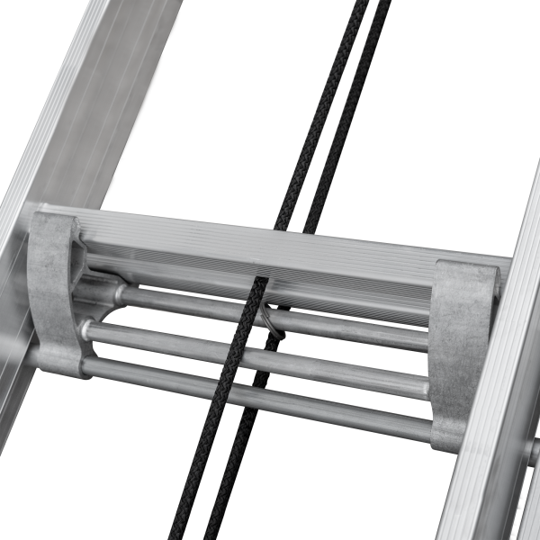 Лестница индустриальная двухсекционная с тросовой тягой 2x14 ступеней NV5240 Новая высота 5240214