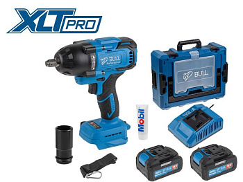Аккумуляторный ударный гайковерт BULL SC 1807 Xcase, XLTpro, БЕСЩЕТ., 18 В, 750 Н*м, 1/2", 2х4 А*ч, з/у 4 А 