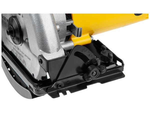 Циркулярная пила MOLOT MCS 1865-1 в кор. (1200 Вт, 185х30 мм, до 65 мм)