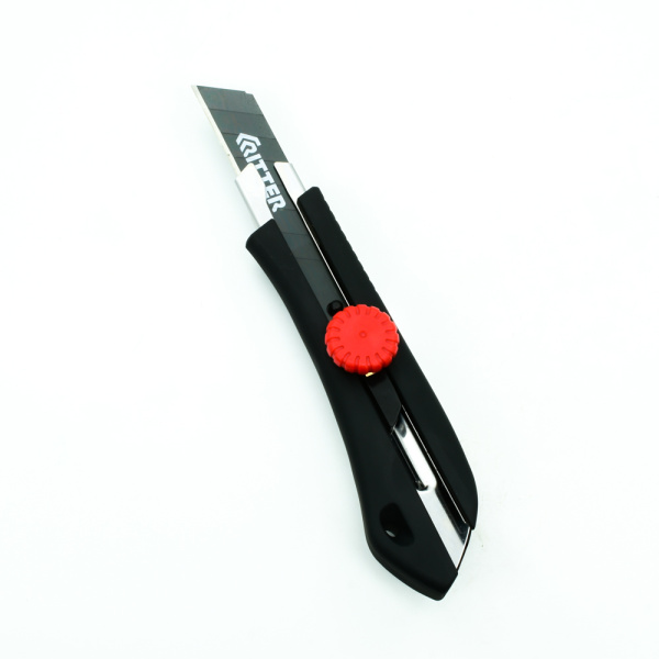 Нож 18 мм с выдвижными лезвиями SK2 с фикс. Comfort Ritter HT40123180