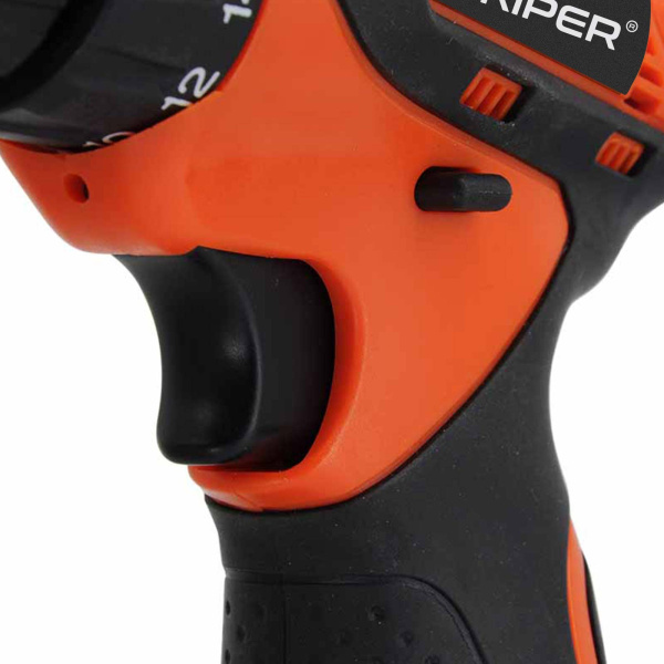 Аккумуляторная дрель-шуруповерт SKIPER CS2800-1 (12В, 2 акк, 1,5 А/ч Li-ion, 2 ск, 19 Нм, кейс)