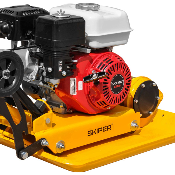 Виброплита SKIPER C120H-W  (Honda GX200, 6.5л.с., плита 58х50см., 20кН, 35м/мин, колёса)