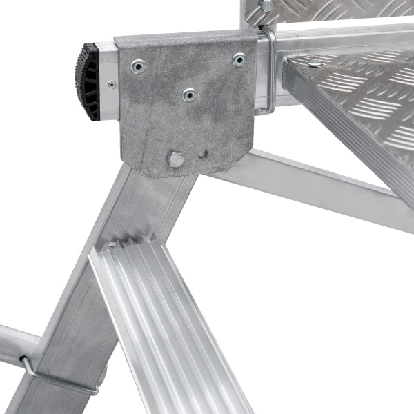 Лестница передвижная с платформой Новая высота 8000074