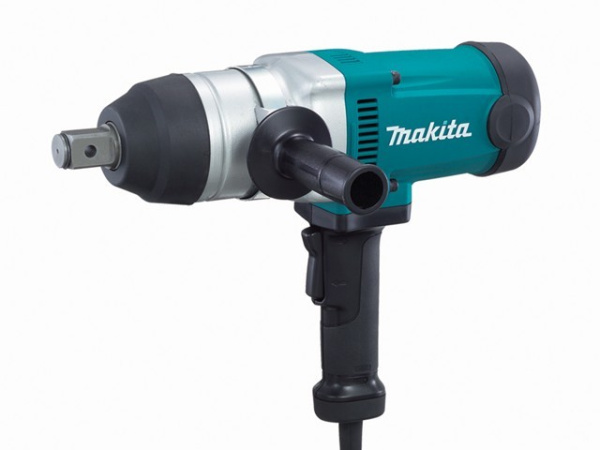Гайковерт электрический MAKITA TW 1000 в чем. 