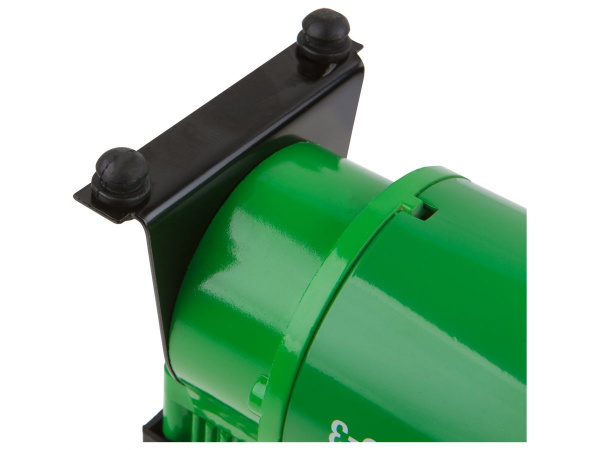 Компрессор автомобильный ECO AE-015-3 (12 В, 150 Вт, 40 л/мин, 10 бар (манометр 7 бар), сумка)