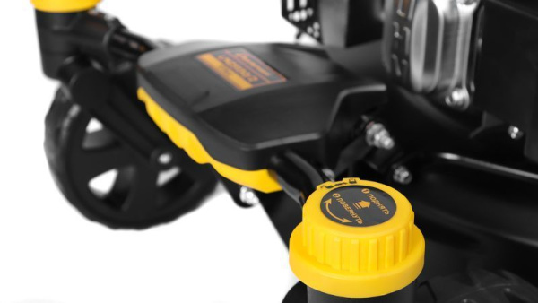 Газонокосилка CHAMPION LMZ5130/2 (3кВт привод508мм 65л 25-75мм 1рычаг/6 385кг4в1 4колеса2разблок)