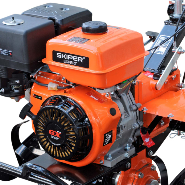Мотоблок SKIPER SP-1800SE Expert (18 лс, с ВОМ ф18х20, 3+1, 2 год.гарант, без колёс)