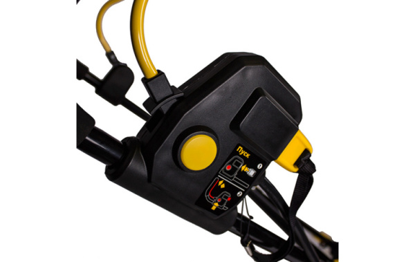 Газонокосилка аккумуляторная CHAMPION EMB400 