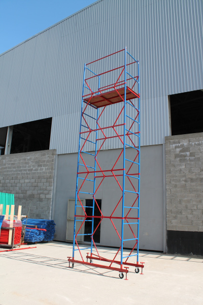 Вышка-тура ВСП стальная 1+4 высота до помоста 5 м площадка 0,7x1,6 м