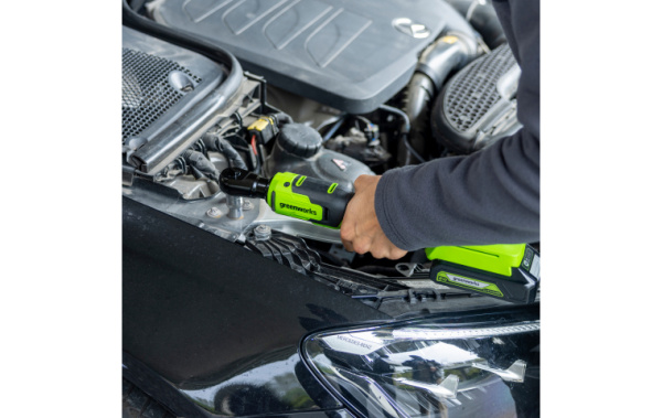 Гайковёрт-трещотка аккумуляторная GD24RW 24В Greenworks