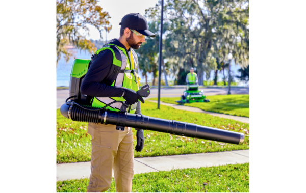 Воздуходув аккумуляторный ранцевый GD82BP2 82В Greenworks