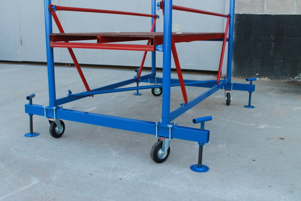 Вышка-тура ВС стальная 1+1 высота до помоста 1,81 м площадка 0,7x1,6 м