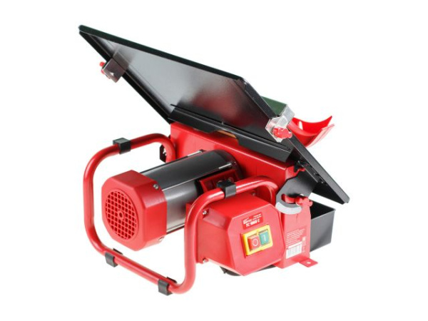 Плиткорез электрический WORTEX TC 1865 C в кор. (с диском, 230В, 650 Вт, 180х22.2 мм, глубина до 35 мм)