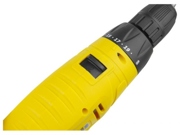 Дрель-шуруповерт MOLOT MDR 1024 в кор. (350 Вт, патрон БЗП, 20 Нм, шурупы до 6 мм)