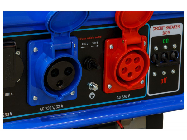 Электростанция (генератор бензиновый) ECO PE-9001E3FP (электростарт, 6,5 кВт, 380/220 В, бак 25.0 л, вес 75 кг)