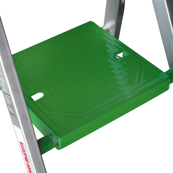 Стремянка алюминиевая 3 ступени с органайзером NV2115 Новая высота 2115103