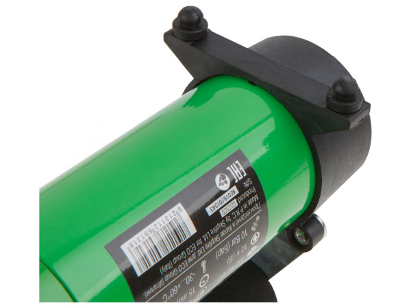 Компрессор автомобильный ECO AE-016-1 (12 В, 150 Вт, 40 л/мин, 10 бар (манометр 7 бар), съемный спир. шланг, сумка)