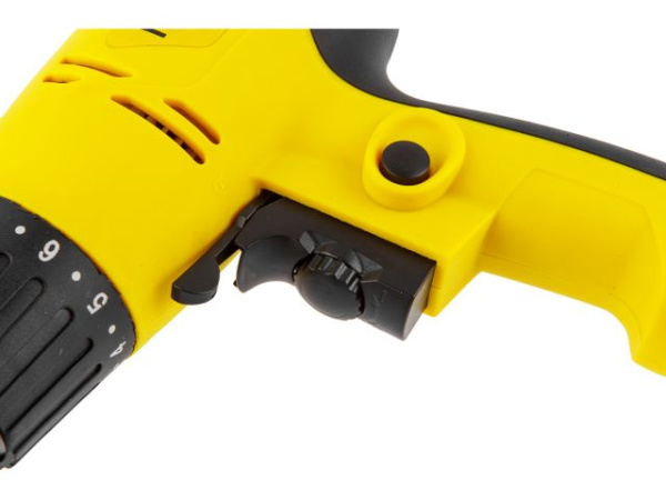 Дрель-шуруповерт MOLOT MDR 1013 в кор. (300 Вт, патрон БЗП, 18 Нм, шурупы до 6 мм)