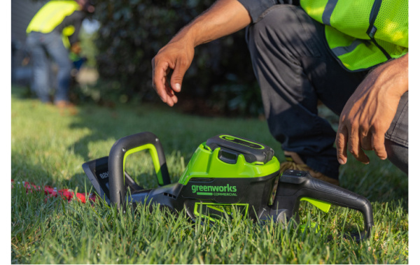 Кусторез аккумуляторный GС82HT2 82В Greenworks