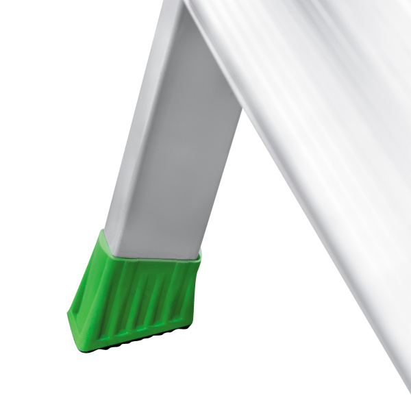 Стремянка алюминиевая двухсторонняя 2x3 ступени площадка 260мм NV 212 Новая высота 2120203