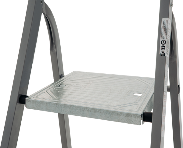 Стремянка алюминий-сталь 6 ступеней NV1130 Новая высота 1130106