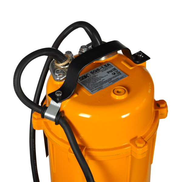 Насос дренажно-фекальный  SBK SQ8-1.5A (1550 Вт, 260 л/мин, алюминий, поплавковый выключатель)