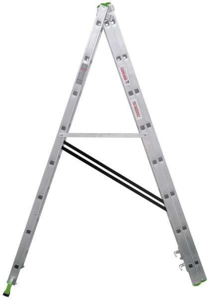 Лестница алюминиевая трехсекционная 3х8 ступеней NV223 Новая высота 2230308